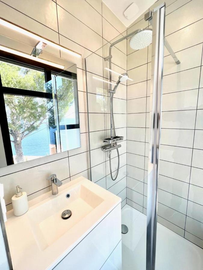 Magnifique Villa Neuve Vue Mer كافالير سور مير المظهر الخارجي الصورة